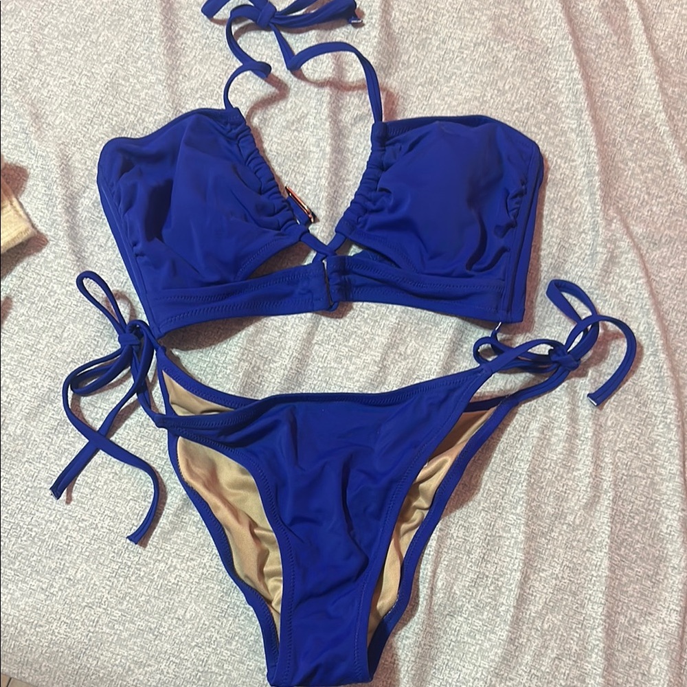 Shade & Shore Halter Bikini Top & Scrunched Side Tie Cheeky Bikini Bottom